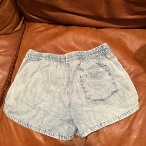Women’s size xs aerie shorts